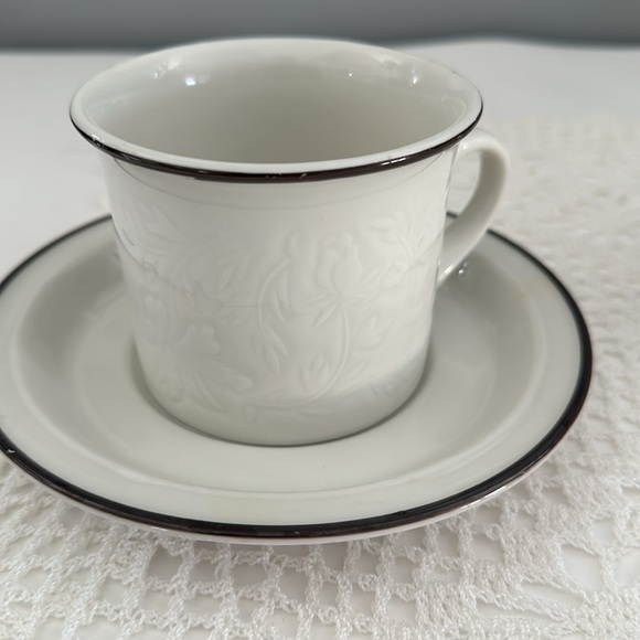 Royal Doulton Lambeth Stoneware Ting England Cup & Saucer 2 sets L.S. 1012 - Picture 10 of 10